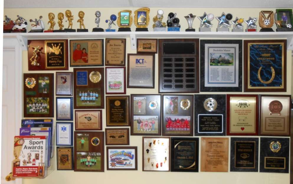 Trophies "R" Us, Inc. | 949 Summit Point Rd, Summit Point, WV 25446, USA | Phone: (304) 261-4063