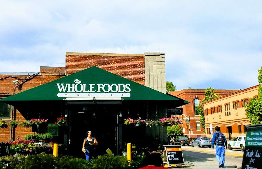 Whole Foods Market | 115 Prospect St, Cambridge, MA 02139, USA | Phone: (617) 492-0070