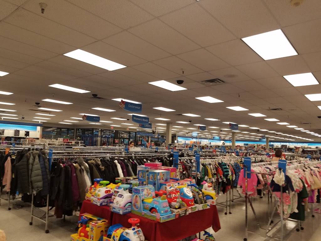 Ross Dress for Less | 649 N Stephanie St, Henderson, NV 89014, USA | Phone: (702) 458-1144