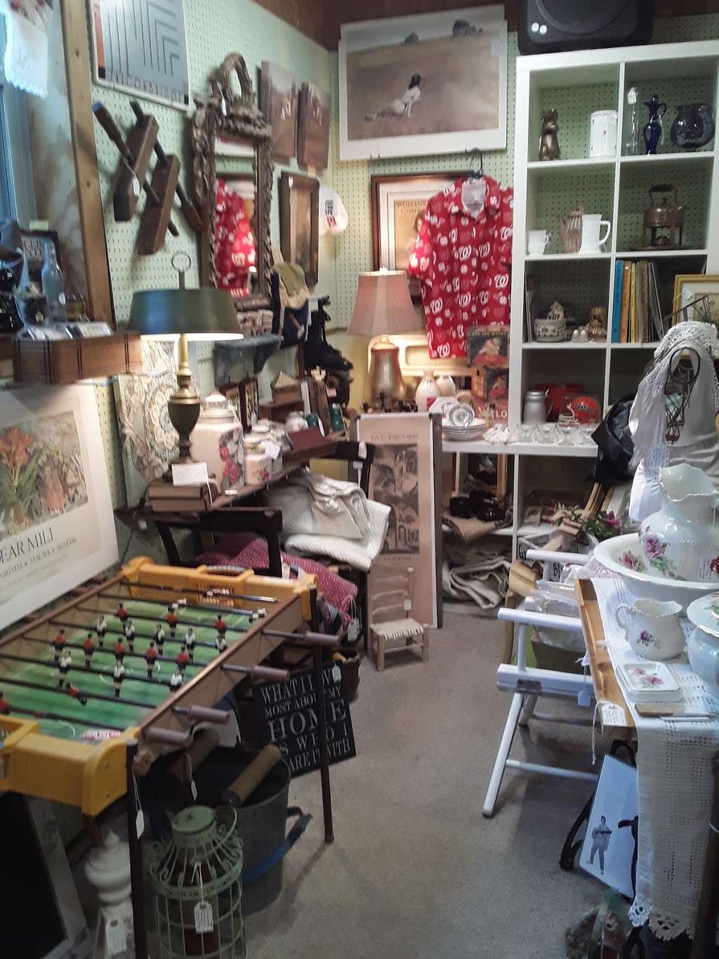 Brown County Antique Mall | 3288 State Rd 46, Nashville, IN 47448, USA | Phone: (812) 988-1025