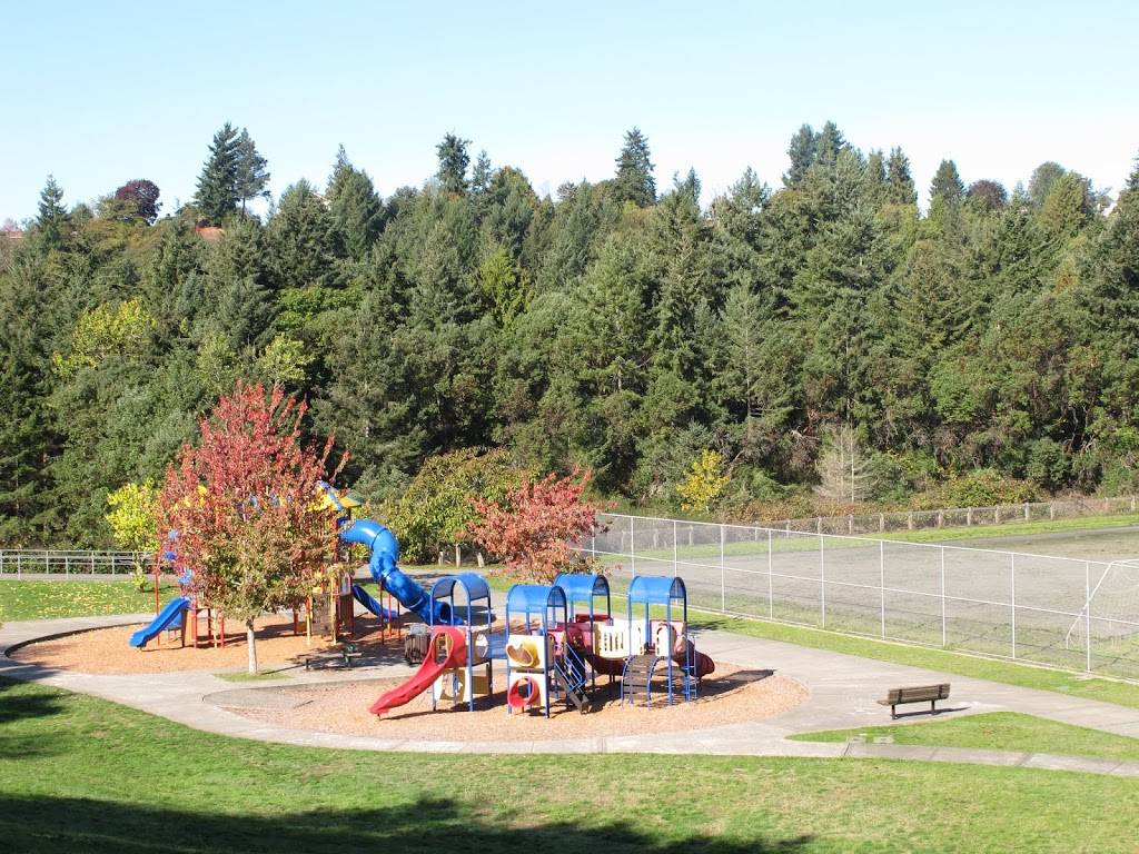 Shoreview Park | 912-, 998 NW Innis Arden Way, Shoreline, WA 98177, USA | Phone: (206) 801-2700