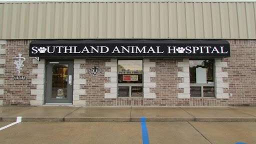 Southland Animal Hospital | 201 Oriole St, Harrisonville, MO 64701, USA | Phone: (816) 380-7387
