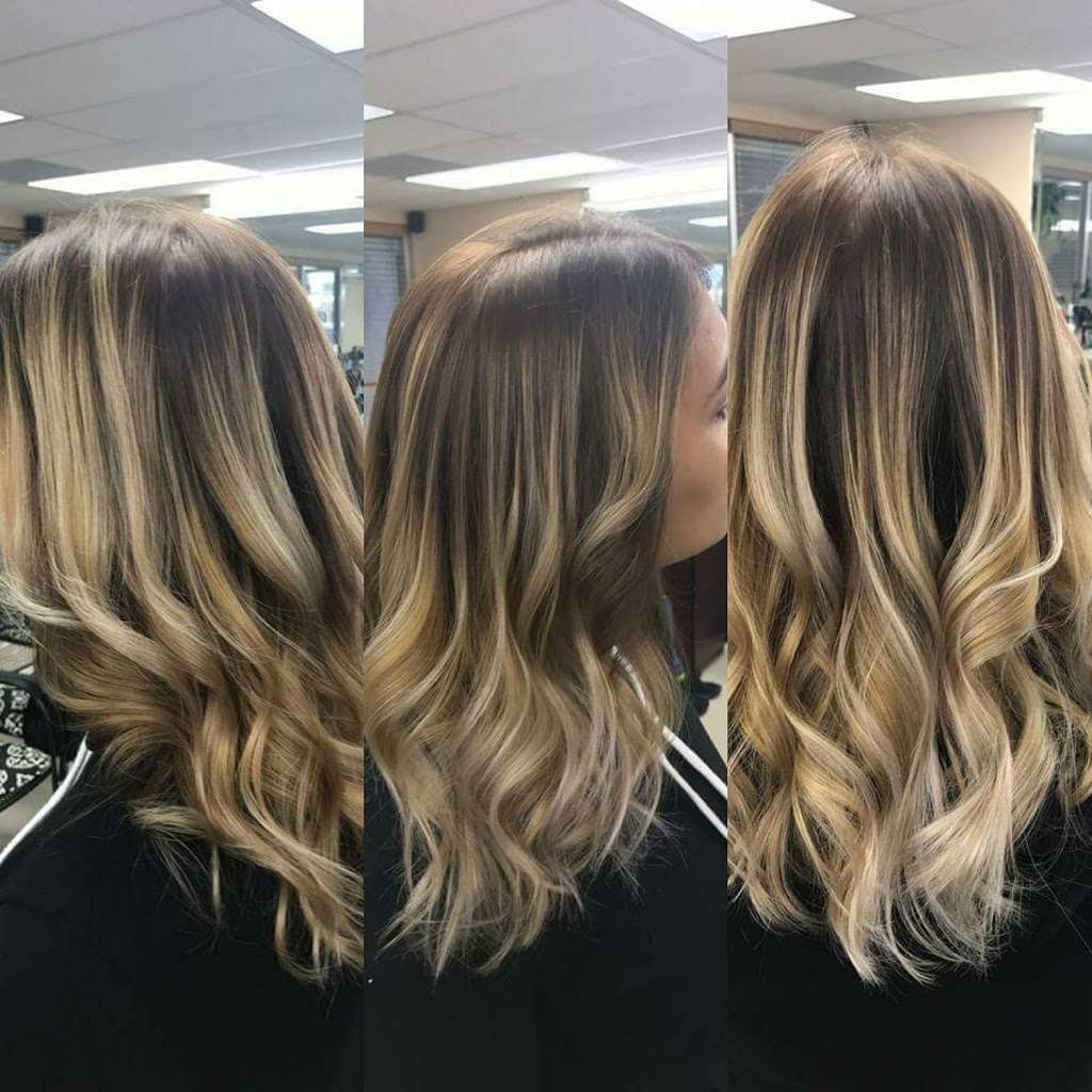 Eduardos Barberia-Peluqueria | 5943 W 16th Ave, Hialeah, FL 33012, USA | Phone: (305) 826-3489