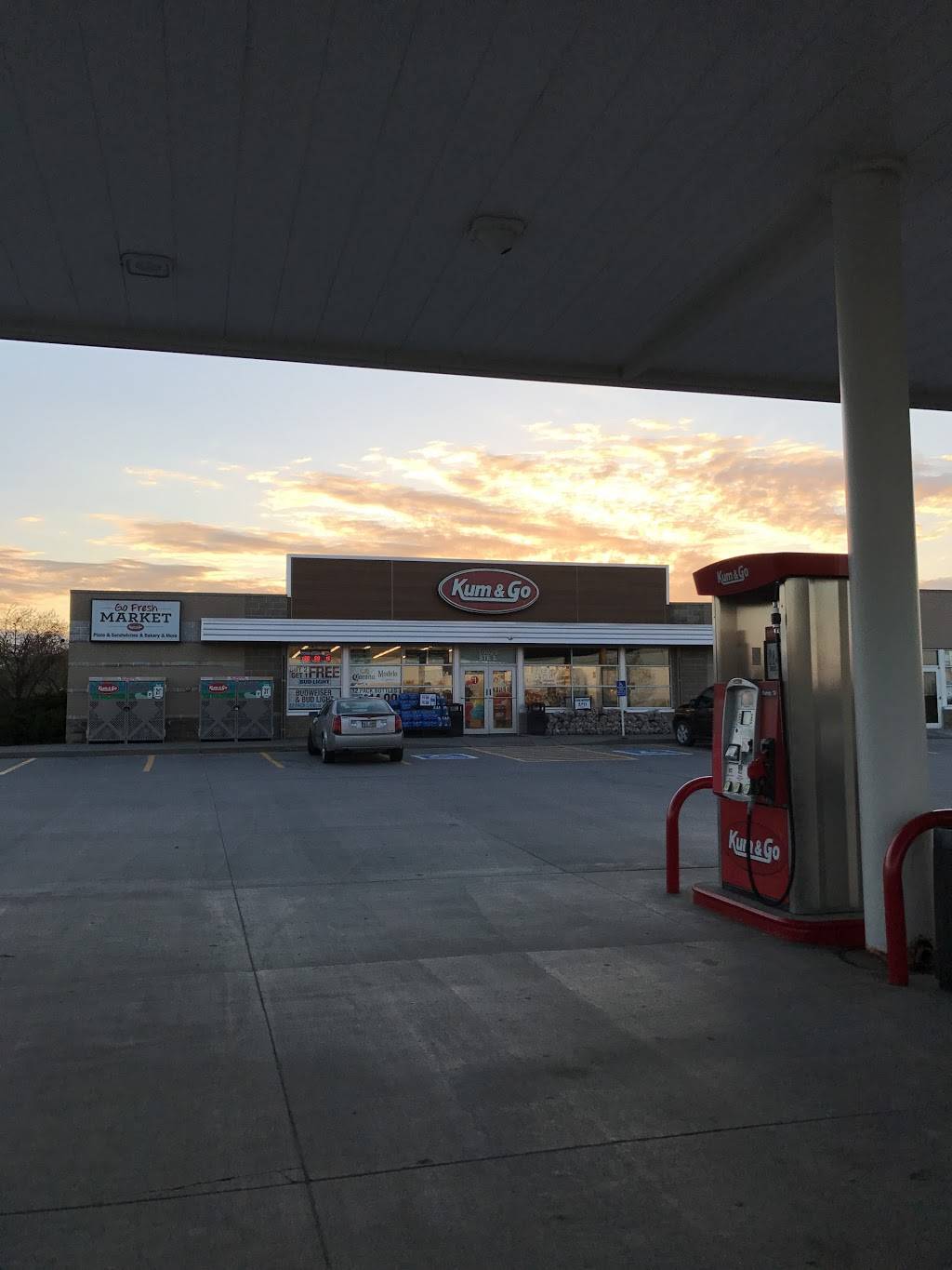 Kum & Go | 10025 S 168th Ave, Omaha, NE 68136, USA | Phone: (402) 891-2651