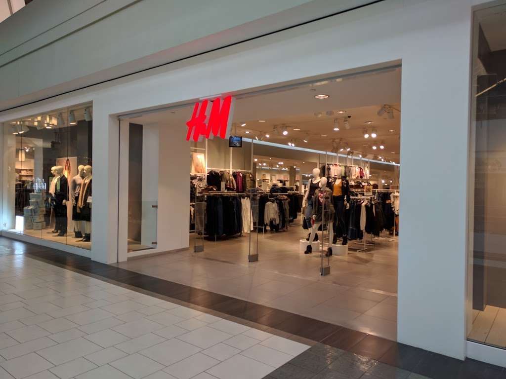 H&M | 2063 Town East Mall, Mesquite, TX 75150, USA | Phone: (855) 466-7467