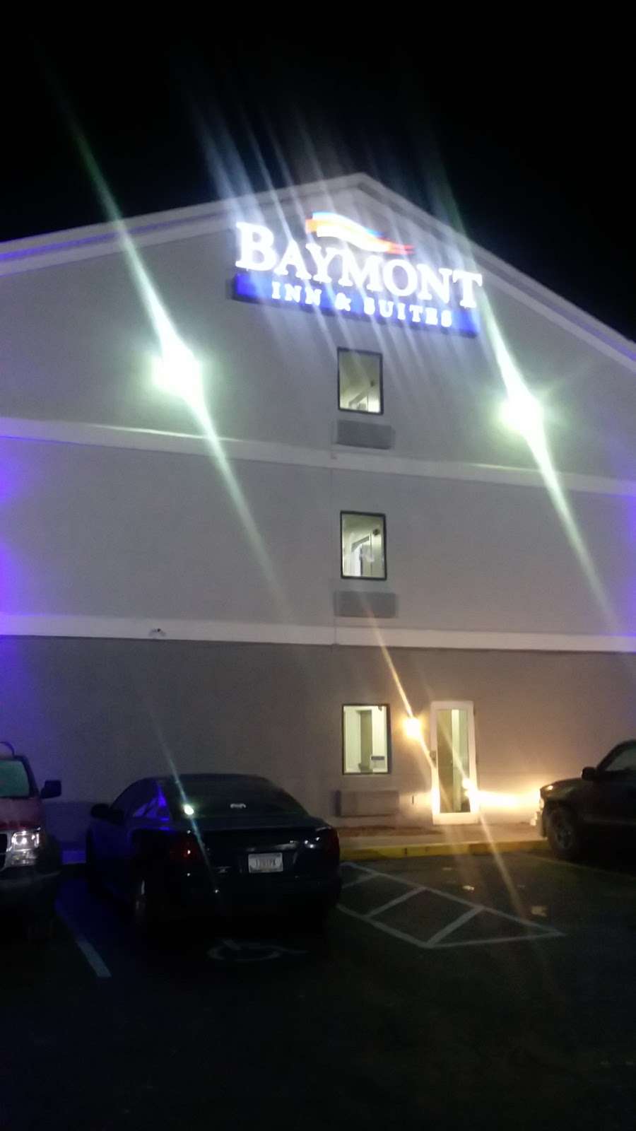 Baymont Inn & Suites Anderson | 2215 E 59th St, Anderson, IN 46013, USA | Phone: (765) 393-8681