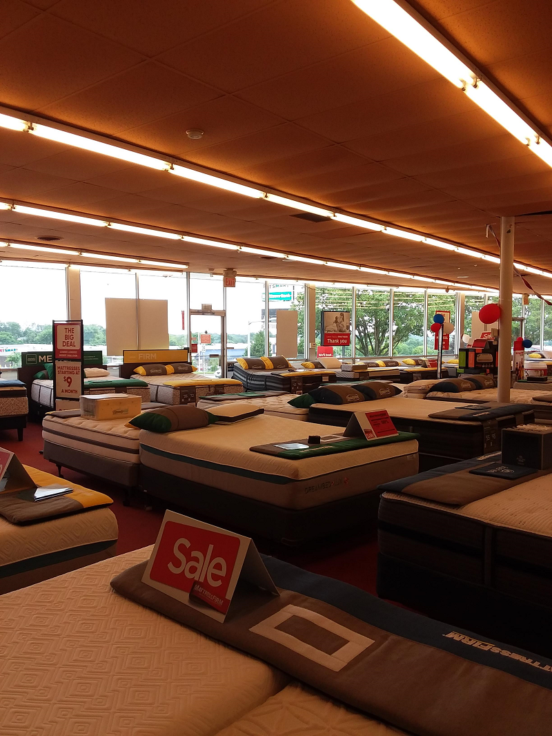 Mattress Firm Brookhaven | 4950 Edgemont Ave, Brookhaven, PA 19015, USA | Phone: (610) 874-4950