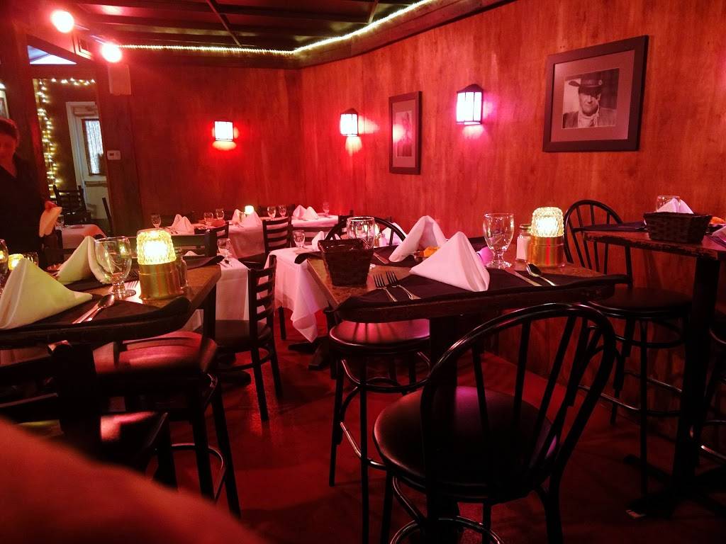 Beef N Bottle Steakhouse | 4538 South Blvd, Charlotte, NC 28209, USA | Phone: (704) 523-9977