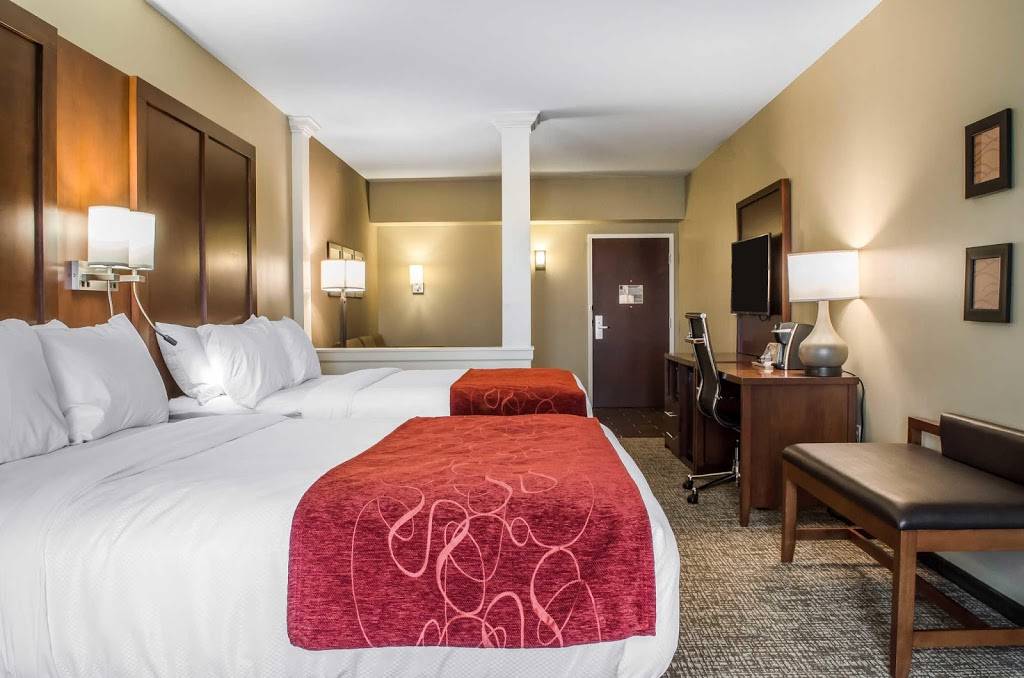 Comfort Suites Manheim - Lancaster | 543 Champ Blvd, Manheim, PA 17545 | Phone: (717) 898-2926