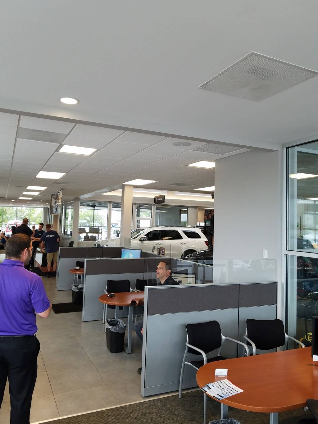 West Herr Chrysler Dodge RAM of Orchard Park | 3551 Southwestern Blvd, Orchard Park, NY 14127, USA | Phone: (716) 235-2960