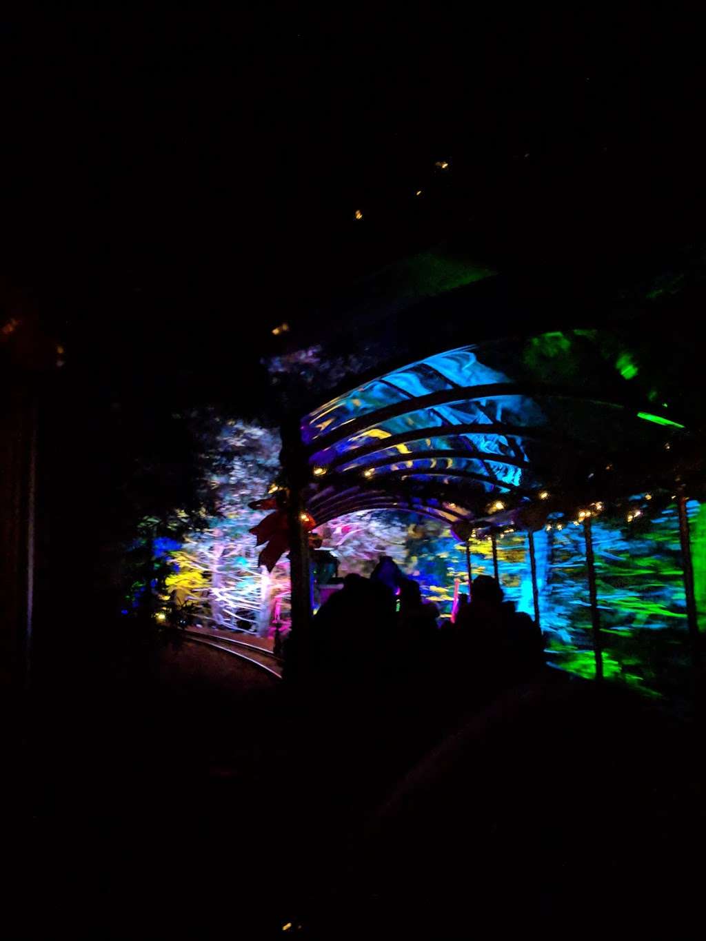 Water Oasis | 81017030, Gilroy, CA 95020, USA | Phone: (408) 840-7100