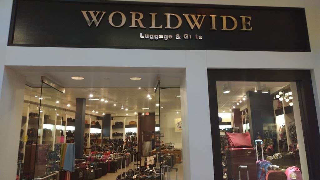 Worldwide Luggage | 21100 Dulles Town Cir, Sterling, VA 20166 | Phone: (703) 421-5788