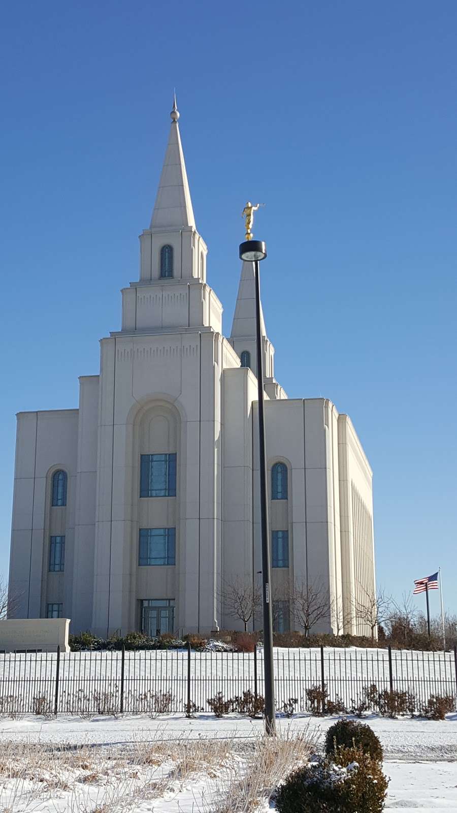 Kansas City Missouri Temple | 7001 Searcy Creek Pkwy, Kansas City, MO 64119 | Phone: (816) 413-1430