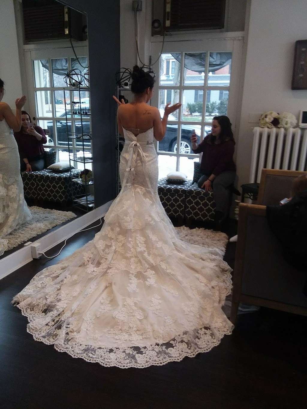 Tulle Bridal | 342 N Main St, Andover, MA 01810, USA | Phone: (978) 470-1002