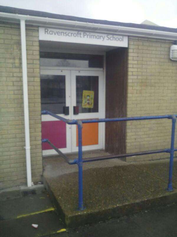 Ravenscroft Primary School | Carson Rd, Canning Town, London E16 4BG, UK | Phone: 020 7476 2454