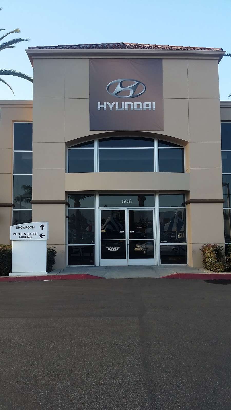 Claremont Hyundai | 508 Auto Center Dr, Claremont, CA 91711, USA | Phone: (909) 284-9792