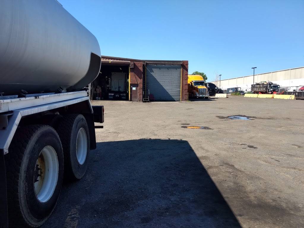 Super Clean Truck Wash | 98 North Ave E, Elizabeth, NJ 07201, USA | Phone: (908) 994-1809