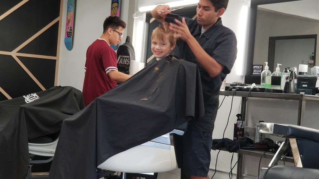 The Country Club Barber Shop | 555 W Country Club Ln b2, Escondido, CA 92026, USA | Phone: (760) 300-0699