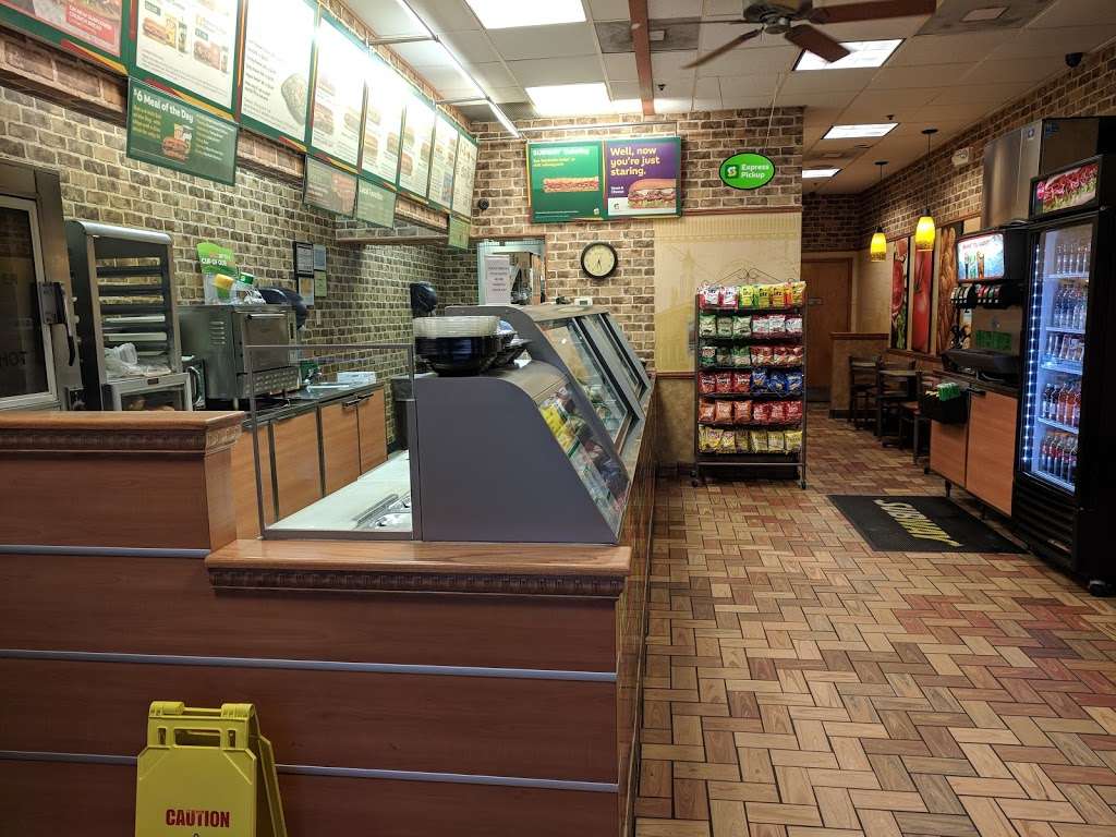 Subway Restaurants | 7106 Minstrel Way, Ste D, Owen Brown S Commercial Ctr, Columbia, MD 21045 | Phone: (410) 312-7271