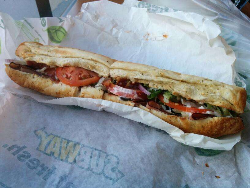 Subway Restaurants | 111 Central Park North, Space F, New York, NY 10026, USA | Phone: (212) 222-2520