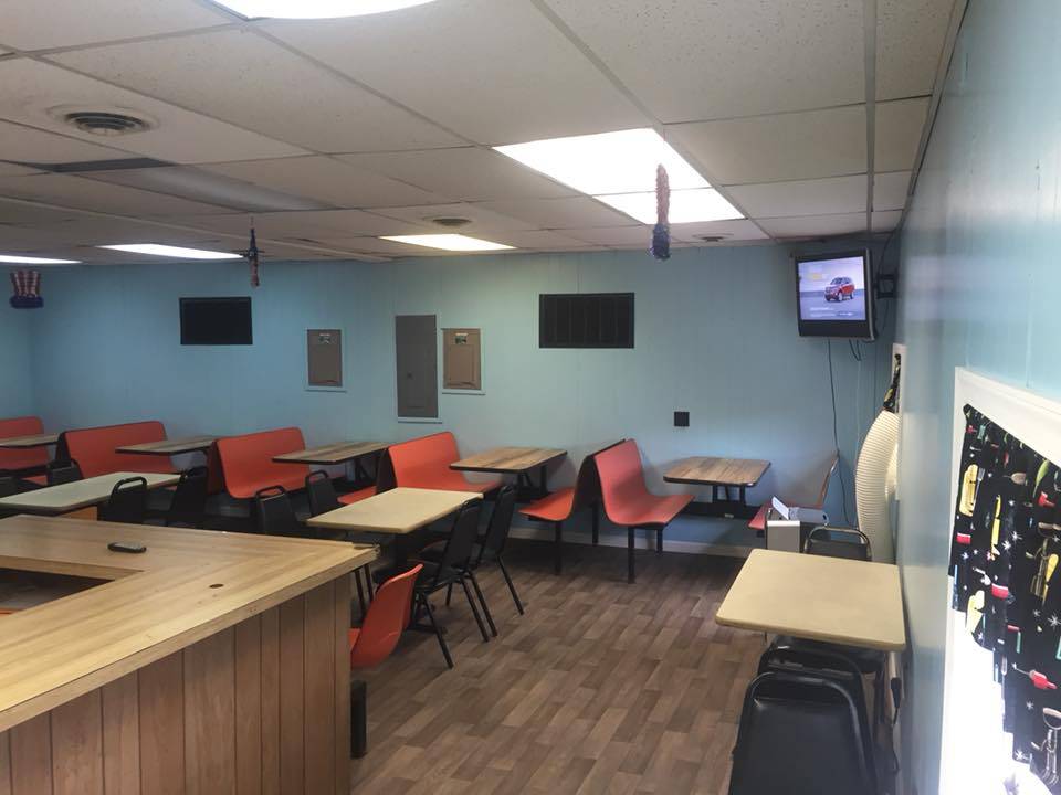 Georges Cafeteria | 3019 MD-695, Dundalk, MD 21222, USA | Phone: (410) 284-3204