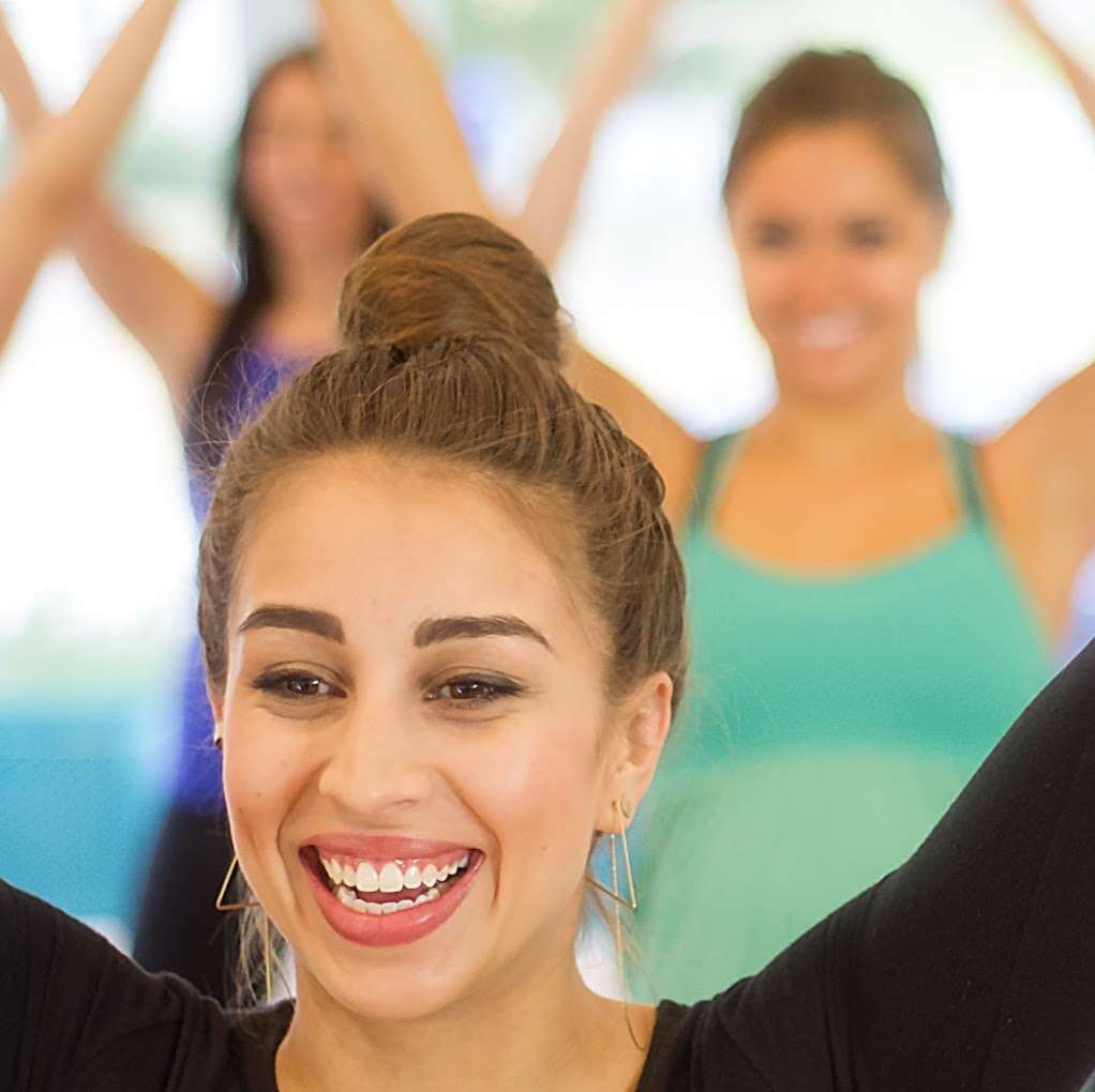 Modern Barre Fitness Studio | 525 Massachusetts Ave, Acton, MA 01720, USA | Phone: (617) 454-4861