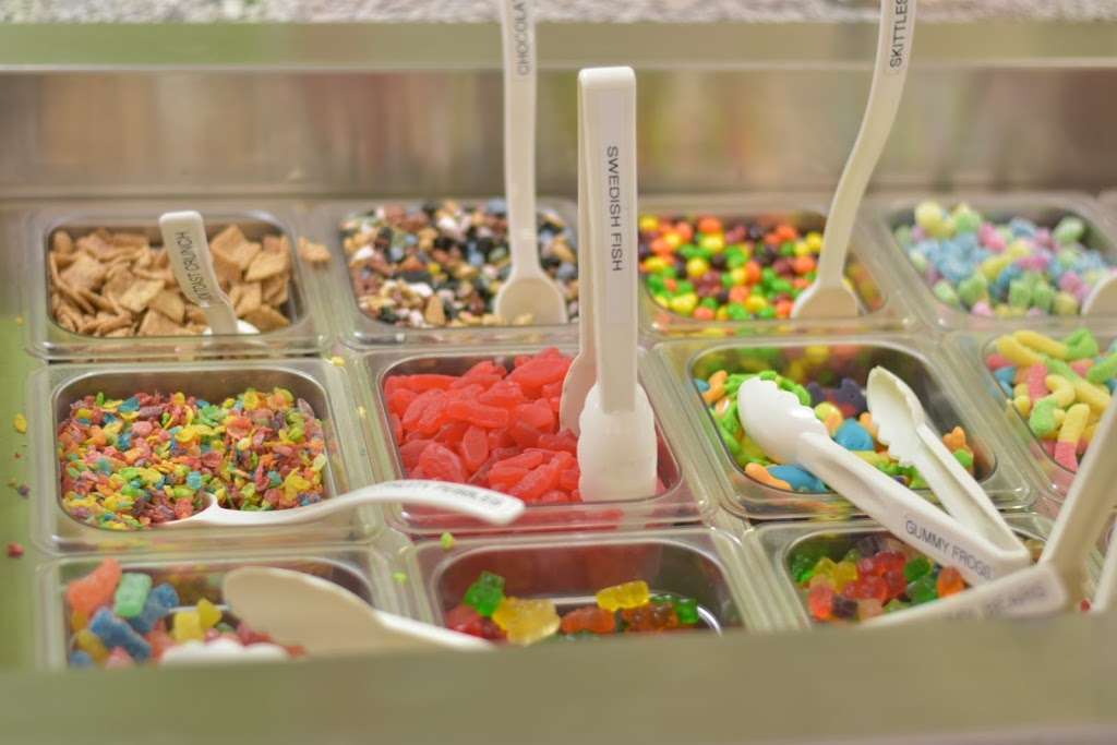 SweetFrog | 2721-E N Salisbury Blvd, Salisbury, MD 21801, USA | Phone: (443) 358-5111