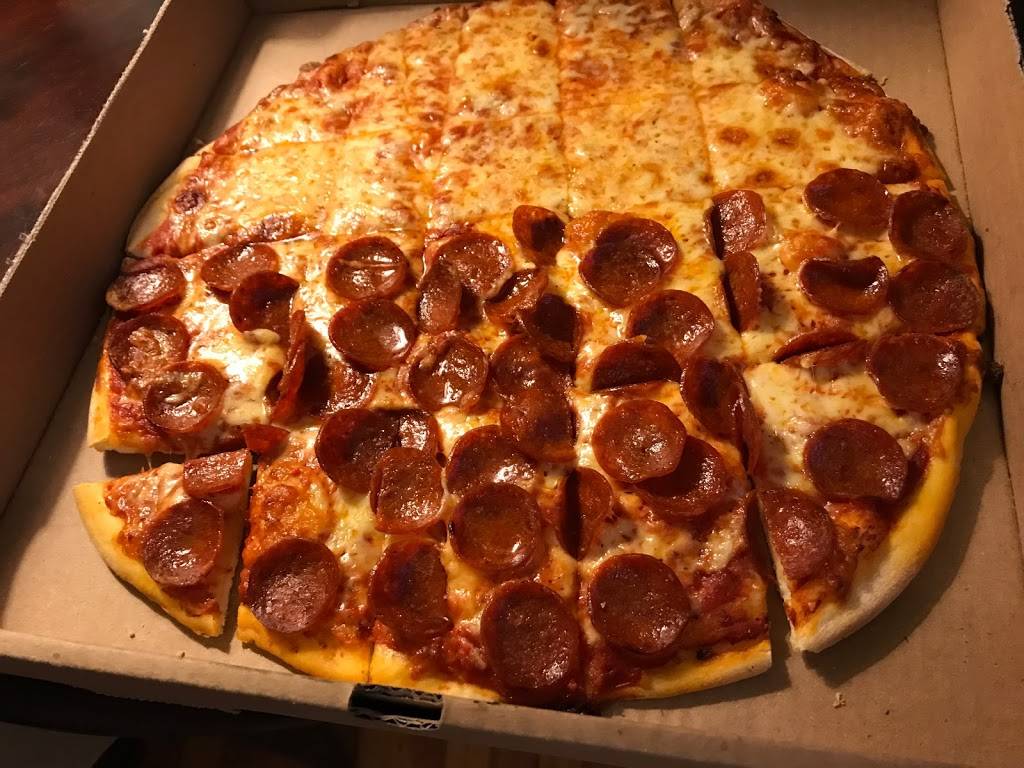Gattos Pizza | 2928 N High St, Columbus, OH 43202, USA | Phone: (614) 263-3737