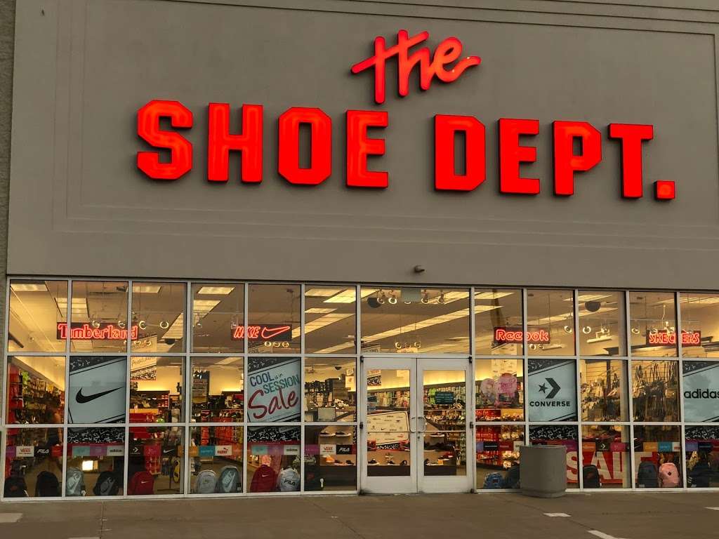 Shoe Dept. | 439 Arena Hub Plaza, Wilkes-Barre Township, PA 18702, USA | Phone: (570) 823-8830