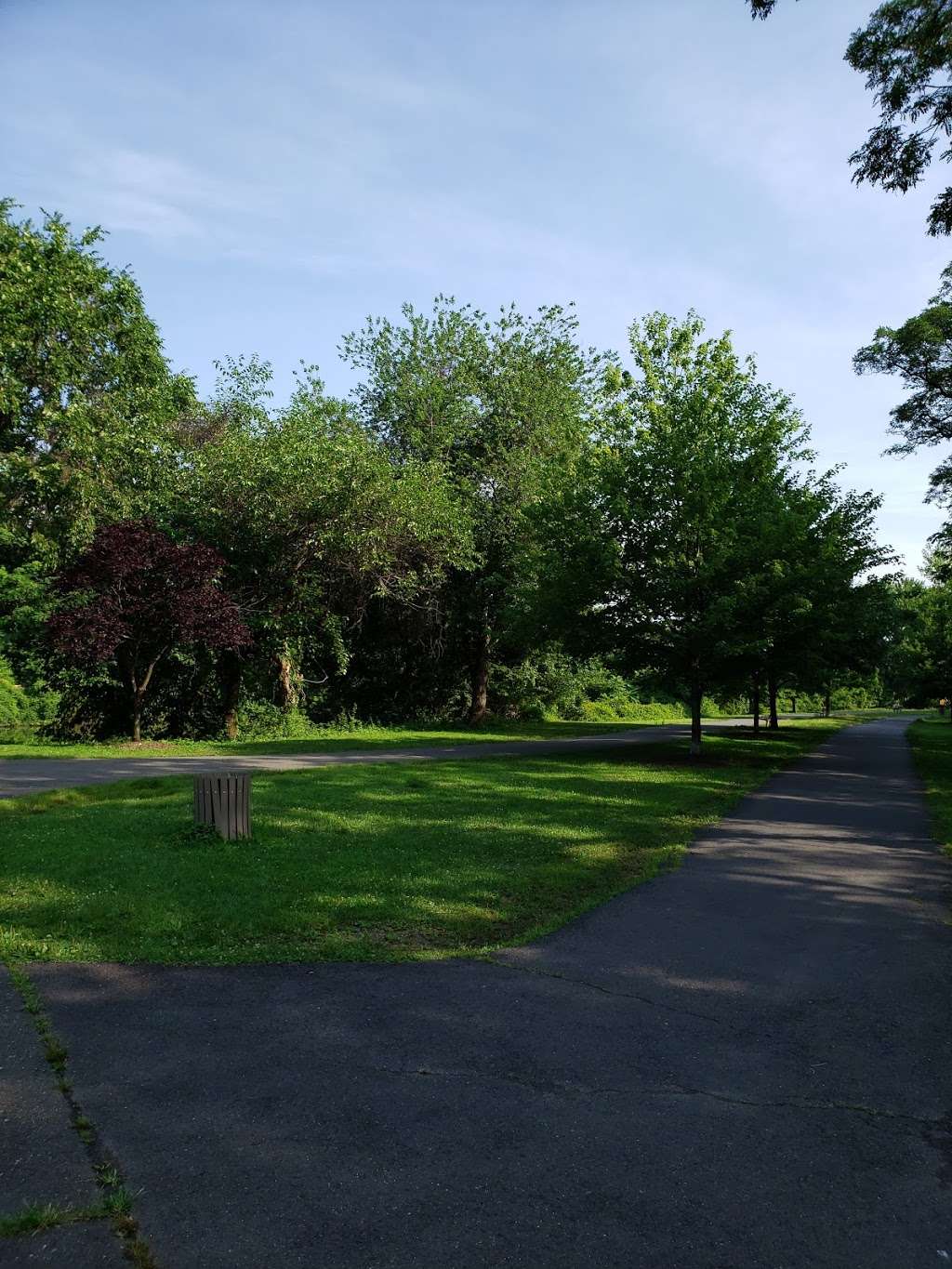 Saddle River County Park | 152 Howard Ave, Rochelle Park, NJ 07662, USA