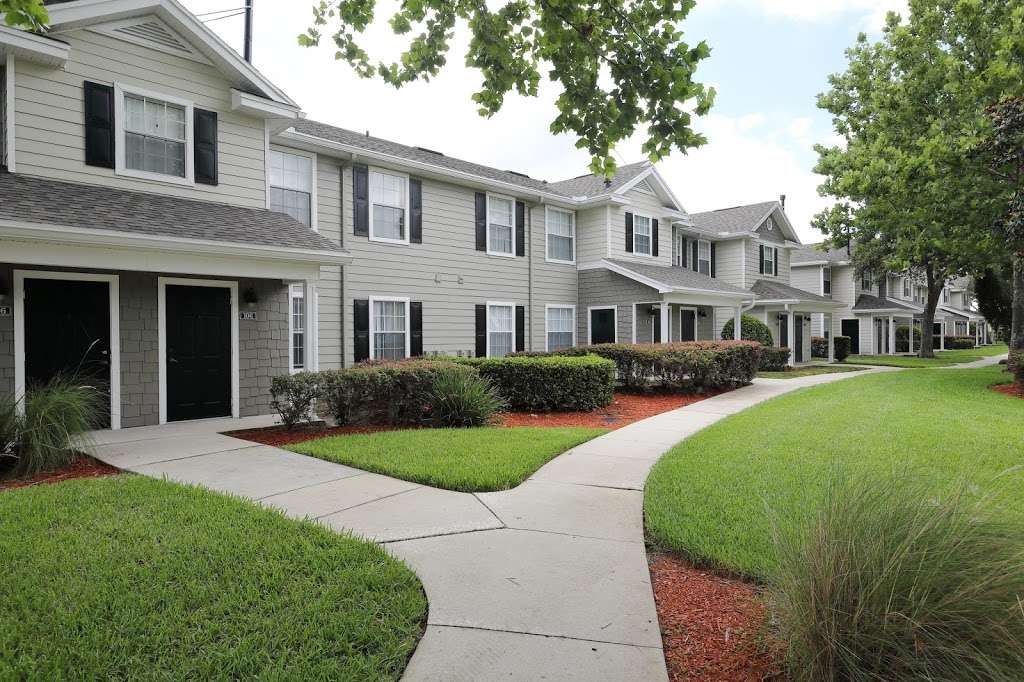 Cambridge Cove Apartments | 1700 Cambridge Cove Pass, Lakeland, FL 33810, USA | Phone: (844) 364-5050
