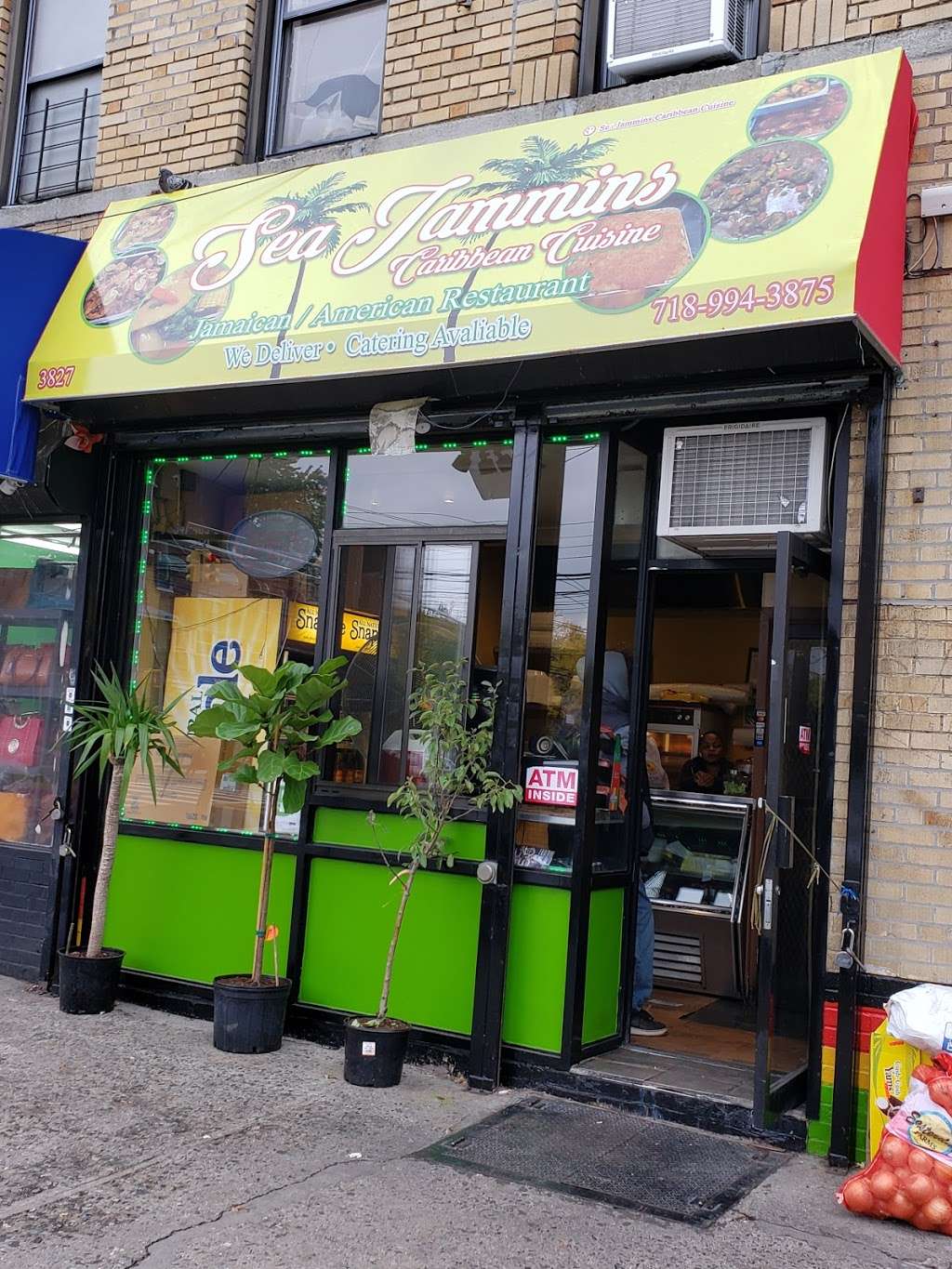 Sea Jammins Caribbean Cuisine | 3827 Bronxwood Ave, The Bronx, NY 10469, USA | Phone: (718) 994-3875