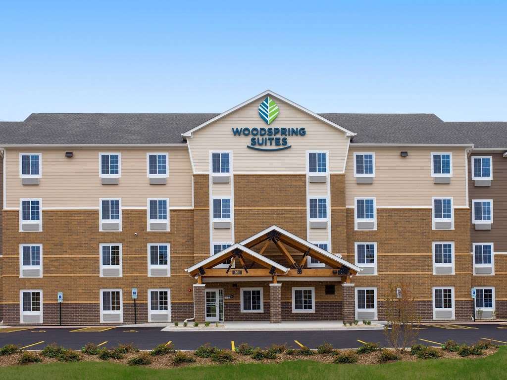 WoodSpring Suites Chicago Darien | 951 N Frontage Rd, Darien, IL 60561 | Phone: (630) 686-9080