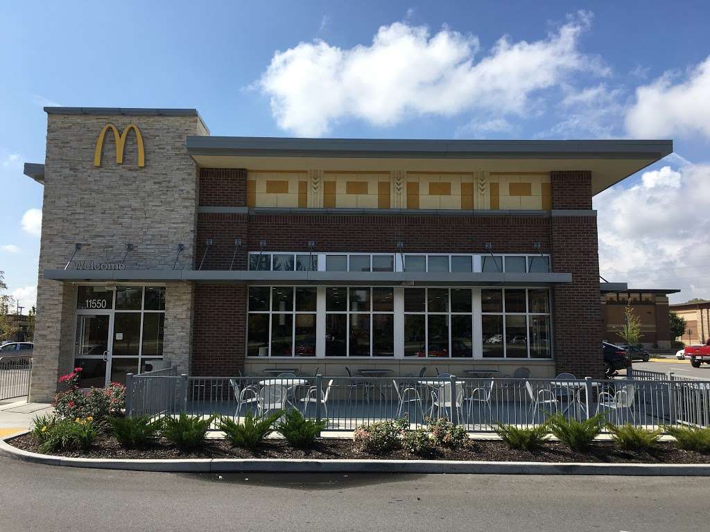 McDonalds | 11550 N Illinois St, Carmel, IN 46032, USA | Phone: (317) 816-1286