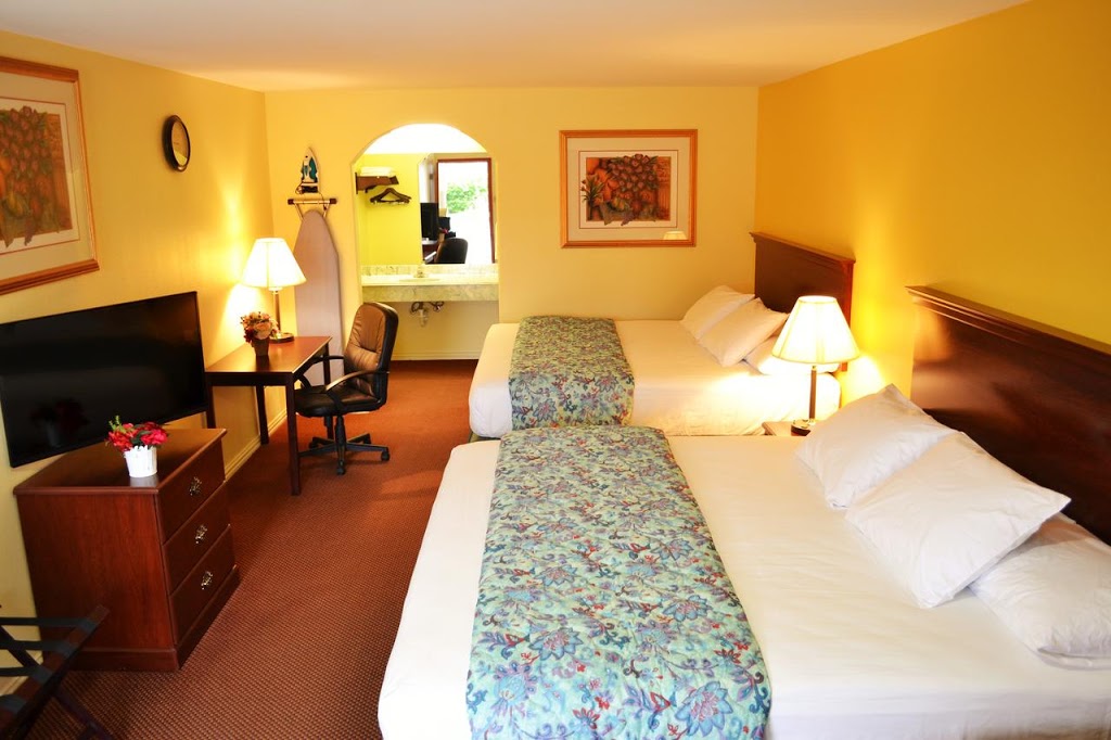 Executive Inn & Suites | 17707 Farm to Market Rd 1488, Magnolia, TX 77354 | Phone: (281) 259-8200