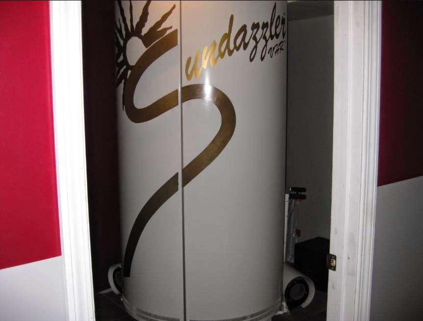 STUDIO 32 - TANNING & SALON | 209 E Main St, Chesterfield, IN 46017 | Phone: (765) 378-3269