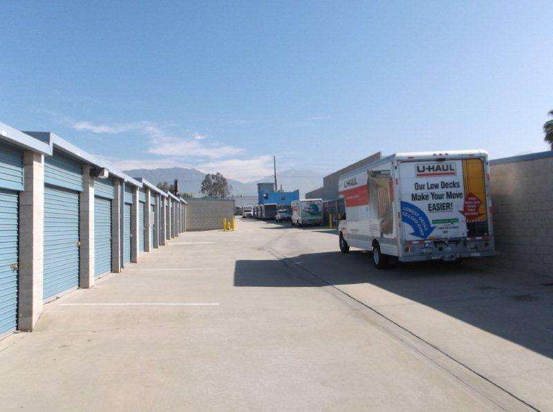 Upland Self Storage | 2026 W Foothill Blvd, Upland, CA 91786, USA | Phone: (909) 920-4400