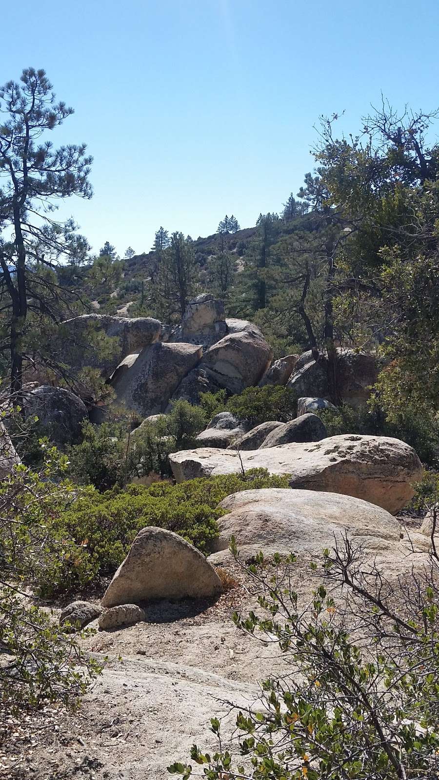 Horse Flats Boulders | Palmdale, CA 93550