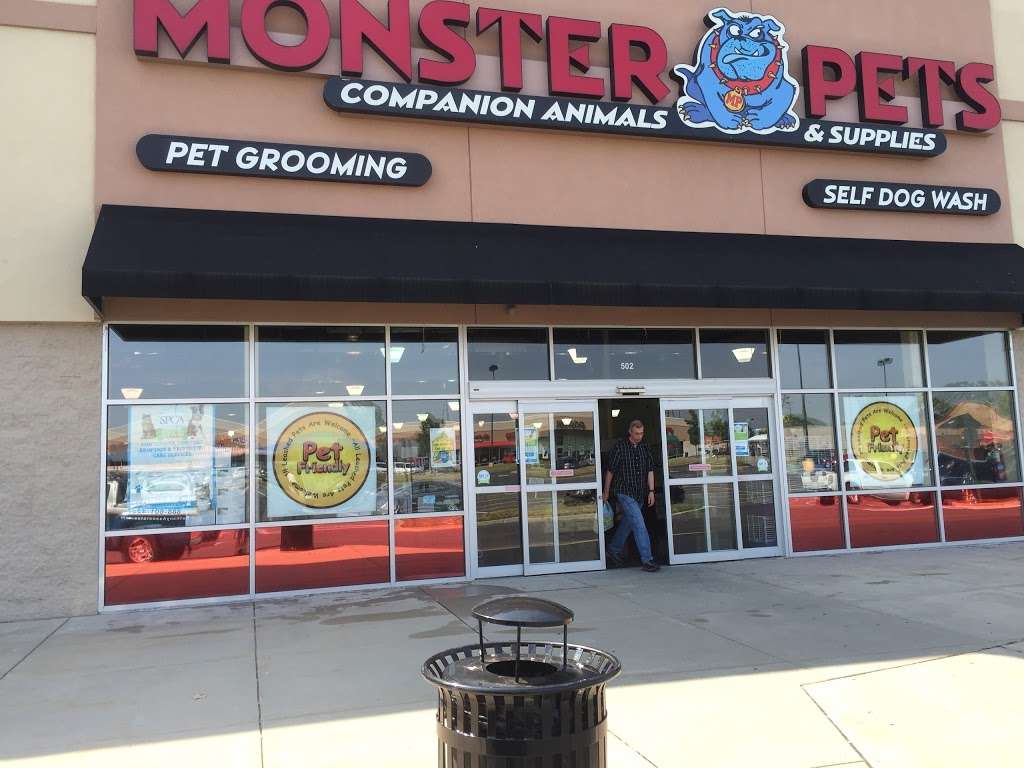 Monster Pets | 130 N Black Horse Pike # 502, Audubon, NJ 08106, USA | Phone: (856) 547-7387