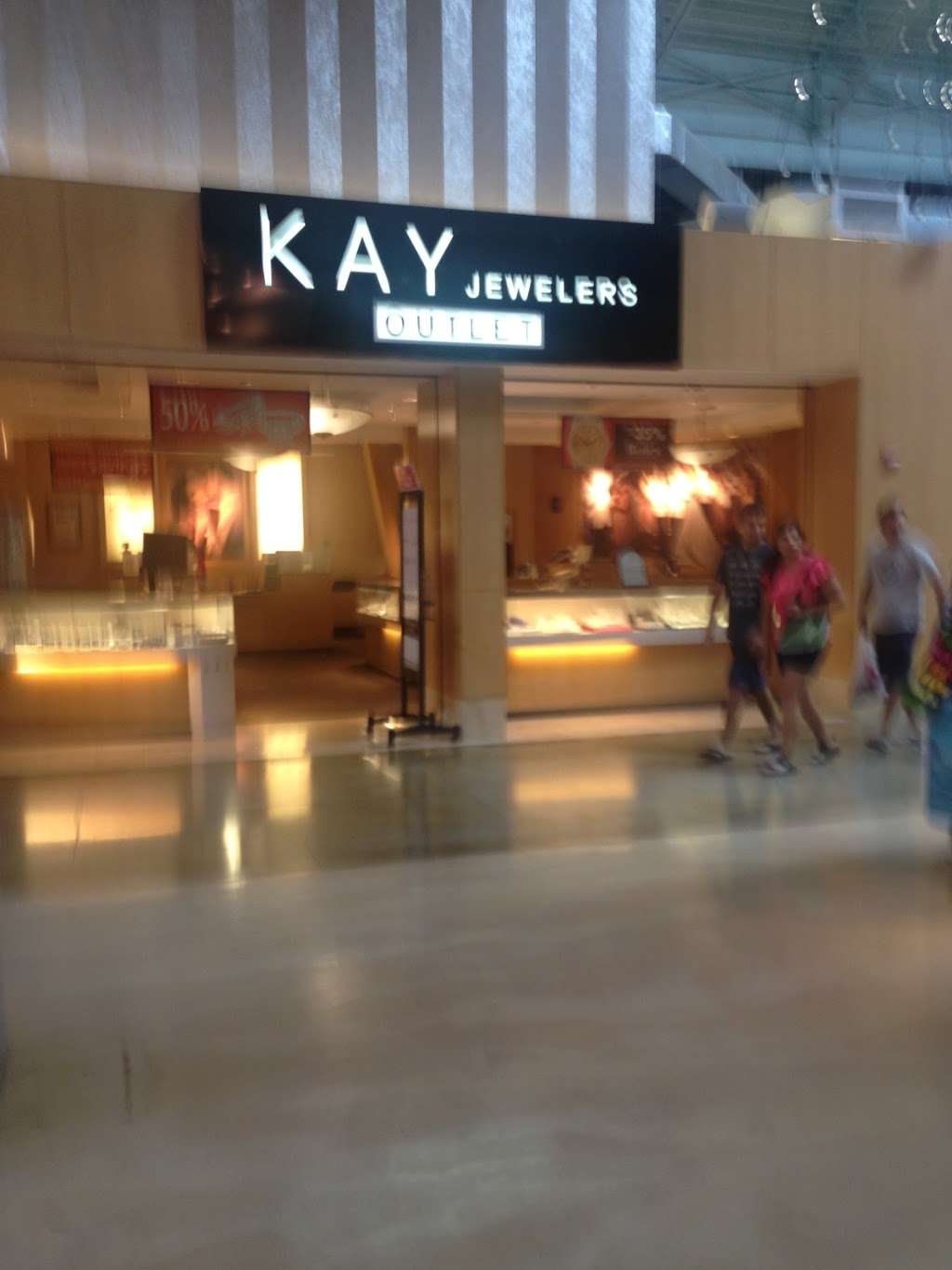 Kay Jewelers Outlet | 11401 NW 12th St Suite 116, Miami, FL 33172, USA | Phone: (305) 477-8285