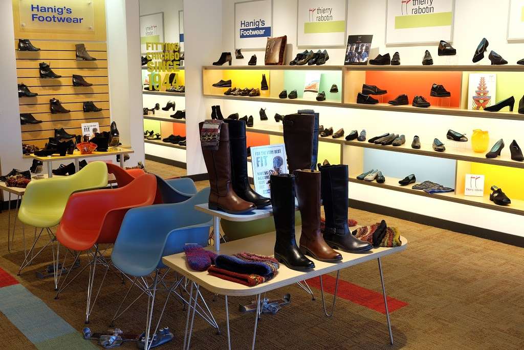 Hanigs Footwear | 1515 Sheridan Rd, Plaza Del Lago, Wilmette, IL 60091 | Phone: (847) 256-3545