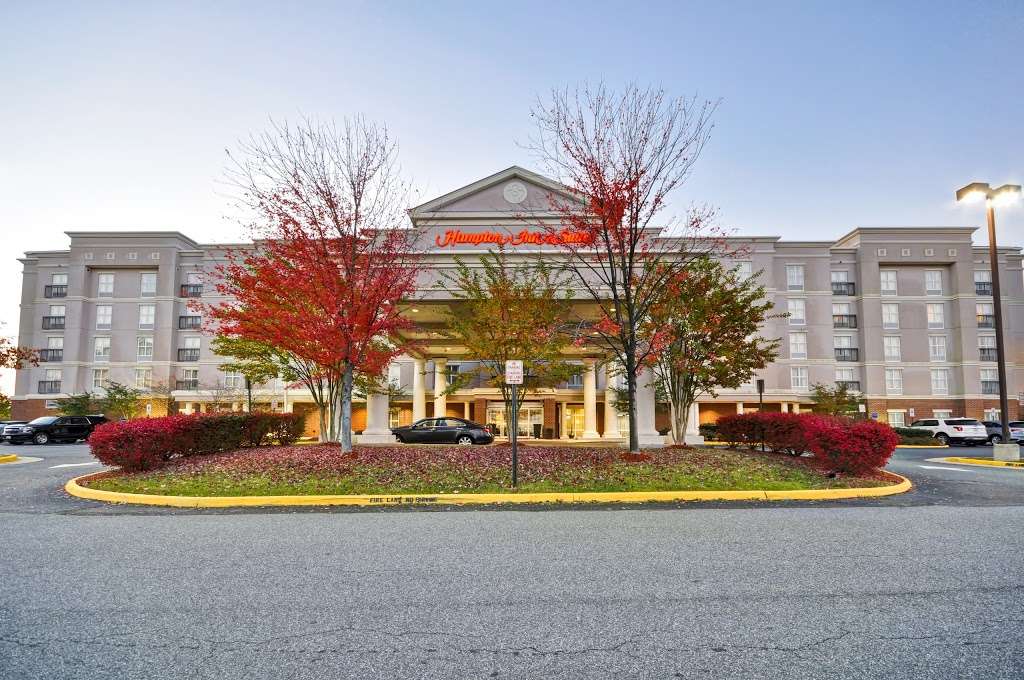 Hampton Inn & Suites Fredericksburg-at Celebrate Virginia | 1080 Hospitality Ln, Fredericksburg, VA 22401, USA | Phone: (540) 786-5530