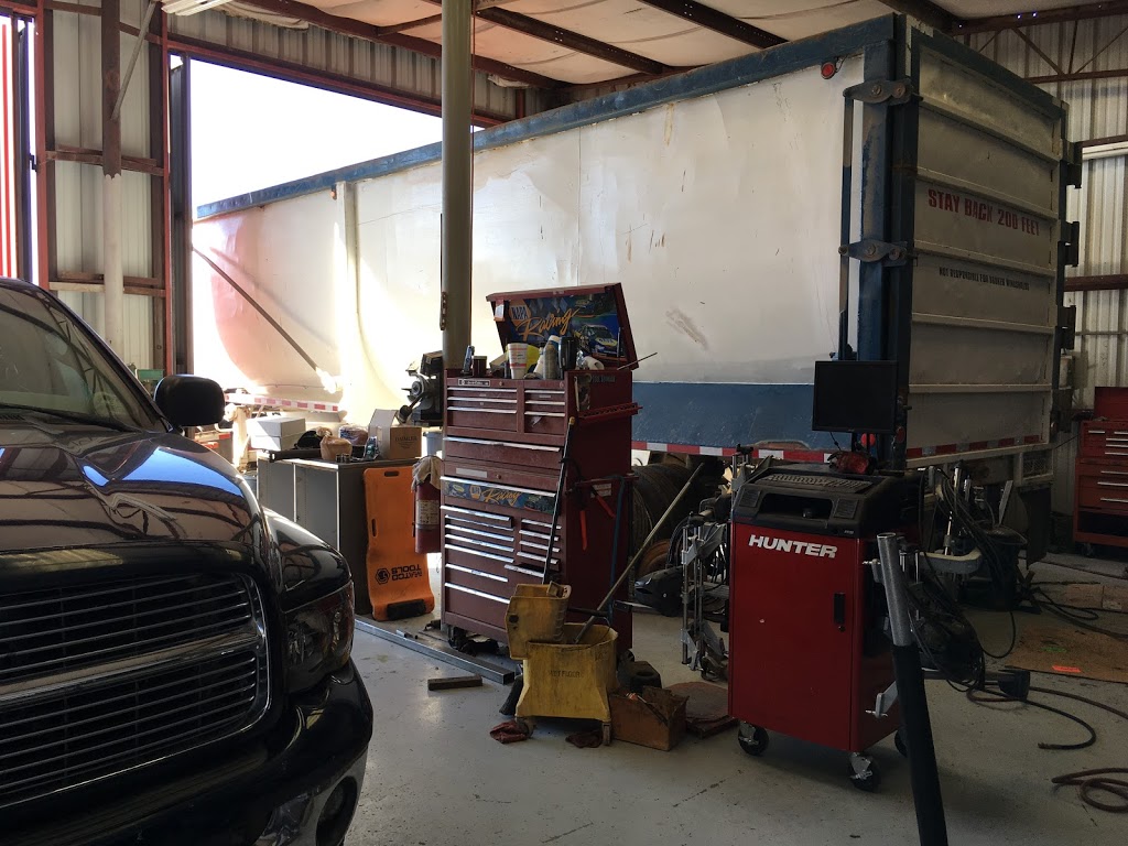 Accu-Trac Truck Repair | 7230 S Frances Ave, Tucson, AZ 85756 | Phone: (520) 574-8012