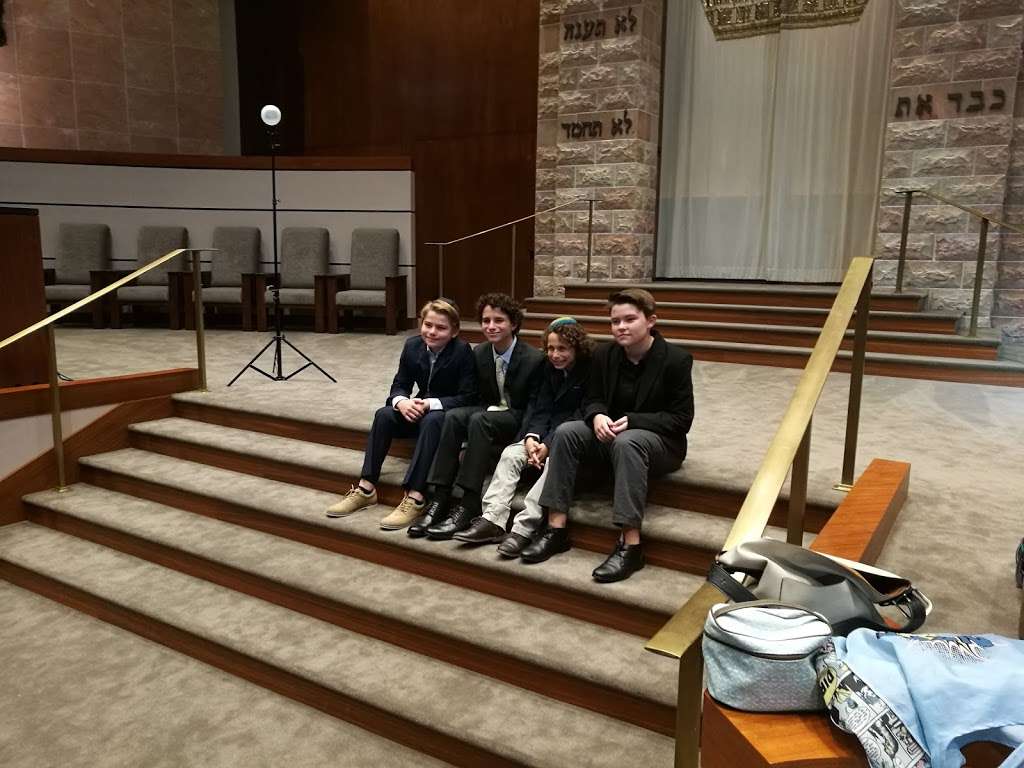 Congregation Beth Yeshurun | 4525 Beechnut St, Houston, TX 77096, USA | Phone: (713) 666-1881