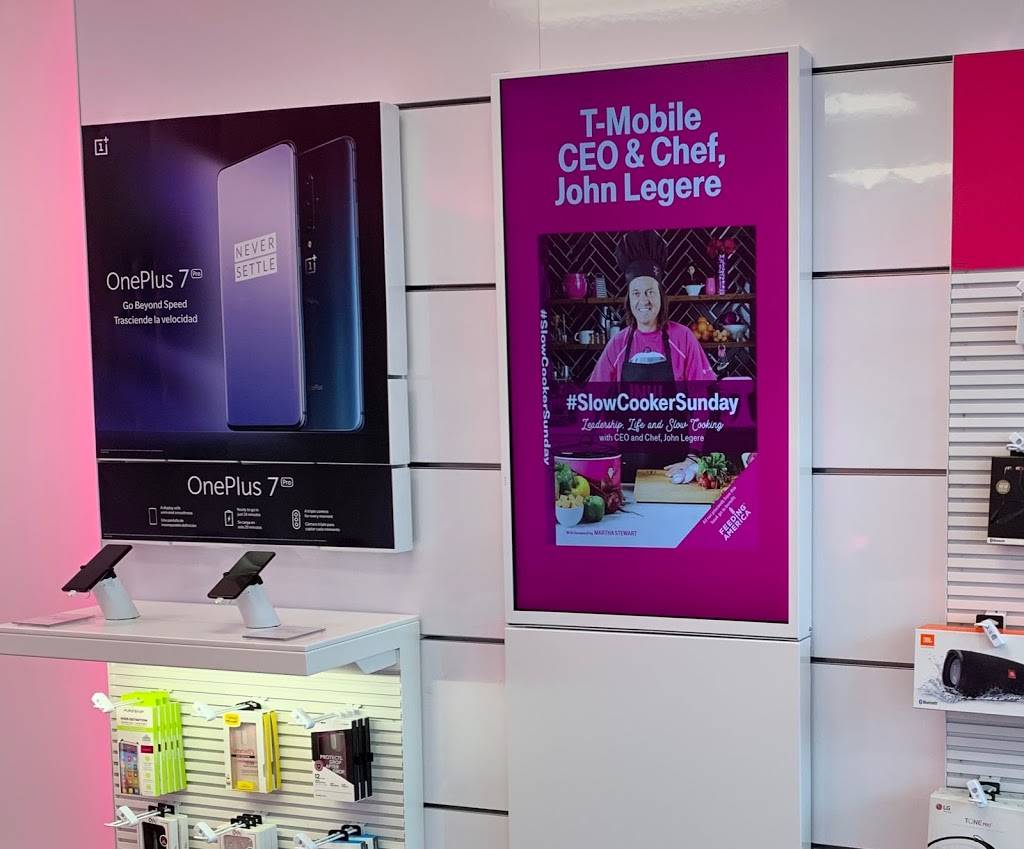 T-Mobile | 2 Garfield Ave Ste 12B, Jersey City, NJ 07305, USA | Phone: (201) 432-8867