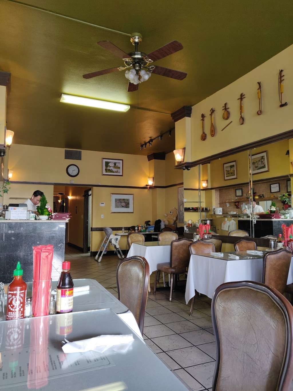 Phuong Nam | 1615 Clay St, Oakland, CA 94612, USA | Phone: (510) 663-9811