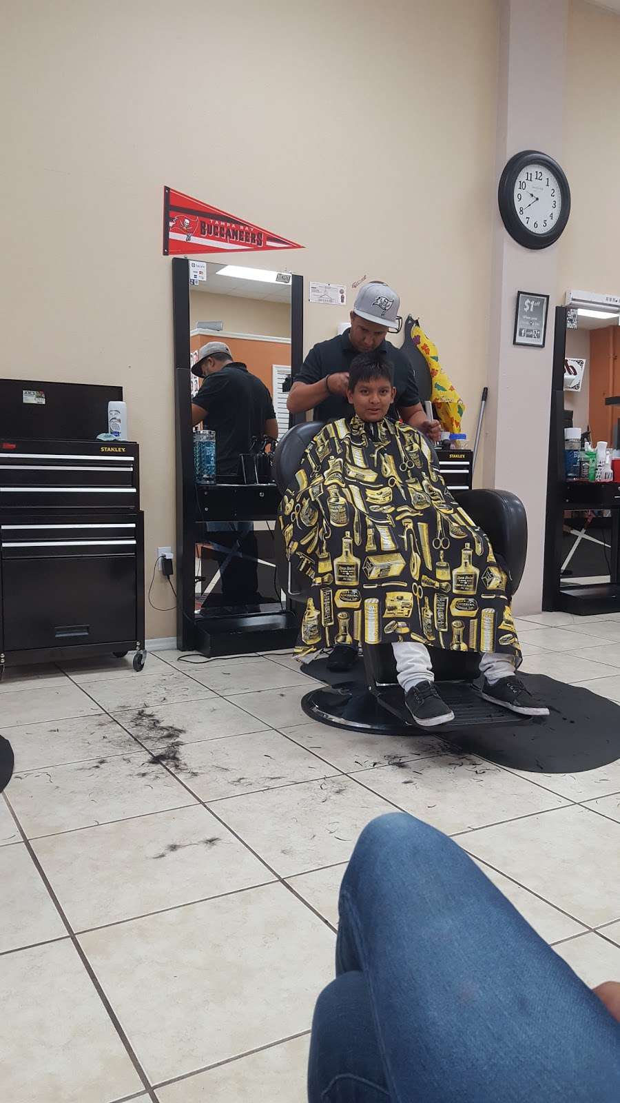 Divinity Barbershop | 2928 Pleasant Hill Rd, Kissimmee, FL 34746 | Phone: (407) 483-8849