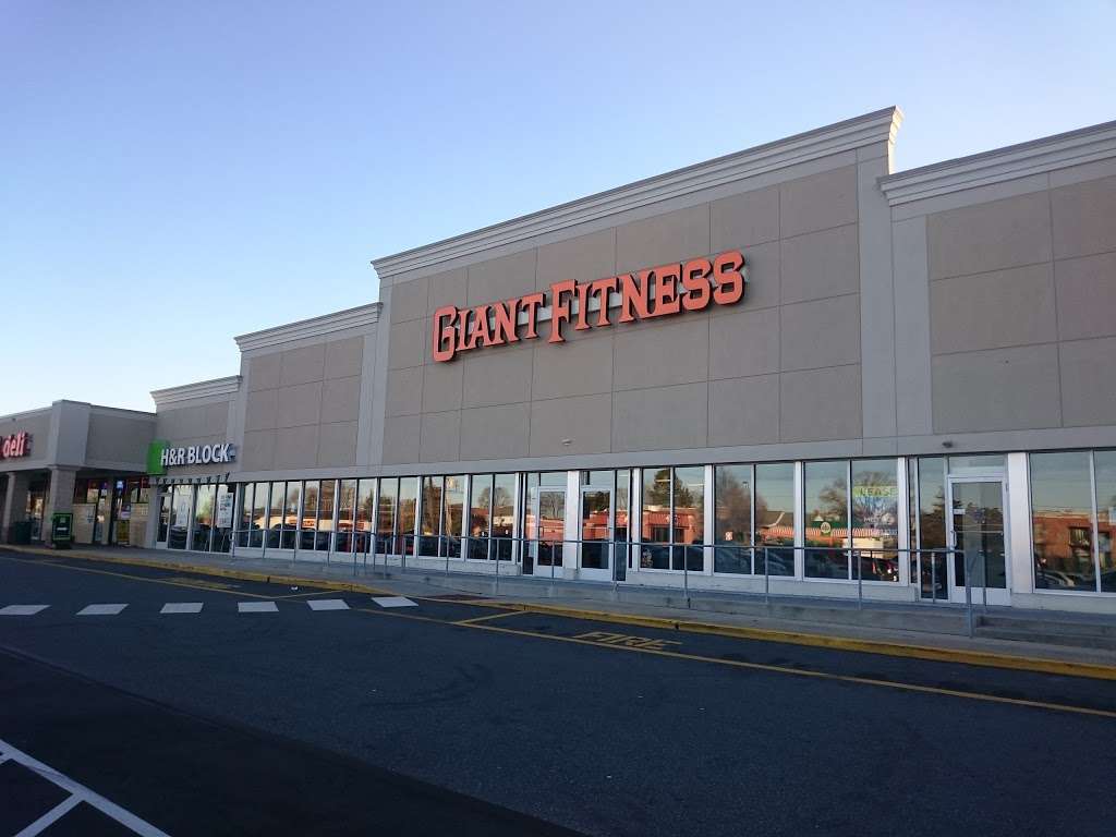 Giant Fitness | 3250 Red Lion Rd, Philadelphia, PA 19114, USA | Phone: (215) 824-2200