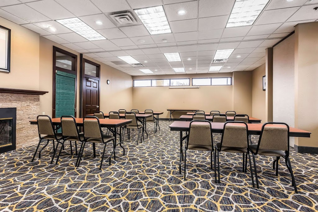 Comfort Inn Sw Omaha I-80 | 10729 J St, Omaha, NE 68127 | Phone: (531) 213-4088