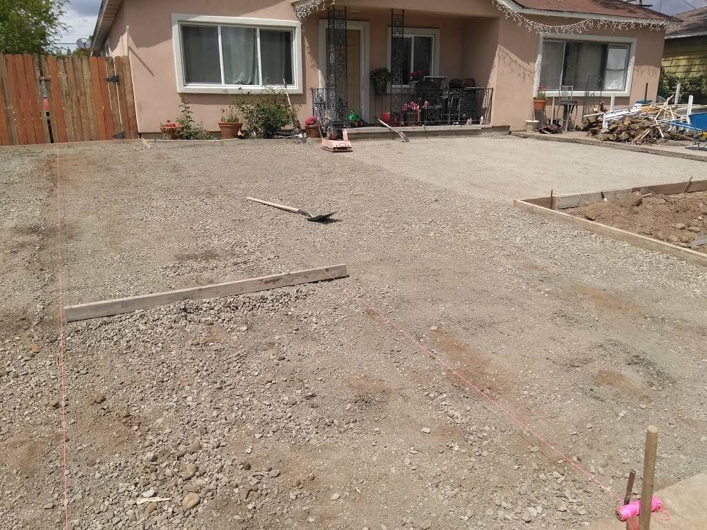 Cuauhtemoc Landscaping | 1005 Broadway Blvd, Reno, NV 89502, USA | Phone: (775) 378-7373